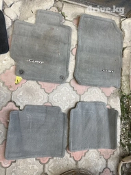 Продаю полики родные от ТОЙОТА КАМРИ 50 салон+ багажник