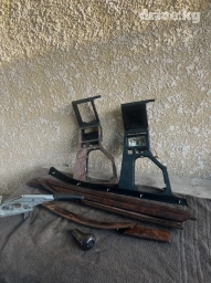 Продаю салонную Декоративку в комплекте Есть ручка и ручник отдам