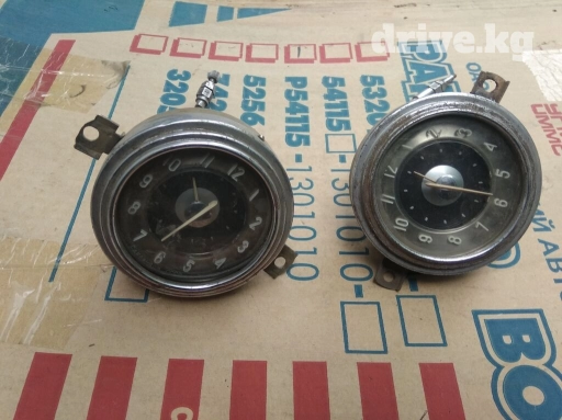 Продаю часы на Волгу 21