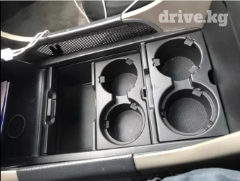 Куплю подстаканники (как на фото) на Хонда Пилот 1 поколения