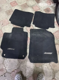 Родной полик на Камри 50 американец за 1500сом. А так же есть на