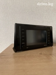 Продаю монитор от RAV4 подходит от 19-23г гибрид, так же есть еще один