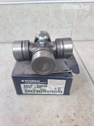 Запчасти на Экскаватор ХУНДАЙ 140 Крестовина на кардан