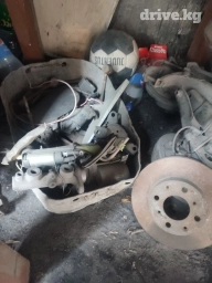 Хонда сивик седан 2000 года передний стекло правый водительский