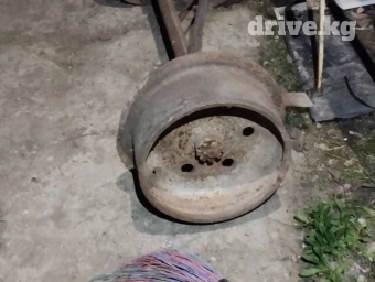 Продаю ось для брычки или можно сделать прицеп для легкового авто