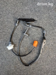 ABS сенсор, ABS датчик, датчик скорости вращения переднего левого