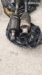 Продаю привода в сборе с внутренними гранатами раздатку и корпус