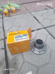 Запчасти на Экскаватор ХУНДАЙ 140 фланец на кардан