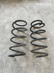 Задние пружины Шевроле Лачетти 2005 корейские 
2000 за каждого