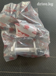 Болт крепления заднего поп 55260-3M000 CAEB2086 HY SANTA FE 12- Болт