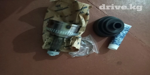 Продаю гранат хонда авансир наружный