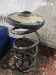 Продаю переднюю пружину степвагон оригинал