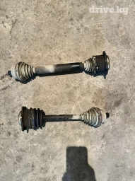 Привода на Audi 80b4 Коробка АВТОМАТ! И есть сама коробка не рабочая