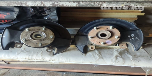 Передняя правая Ступица Honda 2003 г., Б/у, Оригинал, Япония