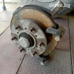 Передняя правая Ступица Kia 2000 г., Б/у, Оригинал