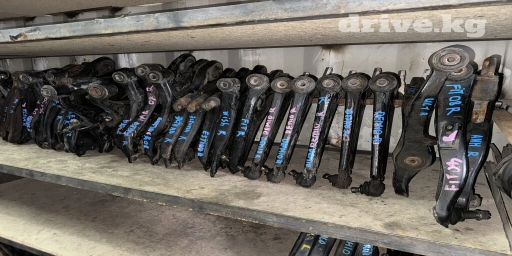 Комплект рычагов Toyota 2005 г., Б/у, Оригинал, Япония