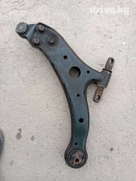 Задний правый рычаг Toyota Б/у, Оригинал, Япония