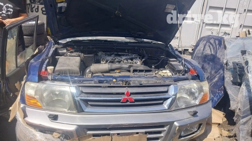 Бампер Передний Mitsubishi, Б/у, Оригинал