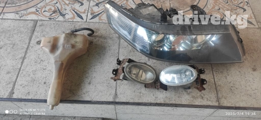 Накладка на бампер Передний Honda, Б/у, Оригинал