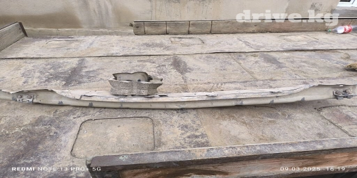 Усилитель бампера Передний Audi, Б/у, Оригинал