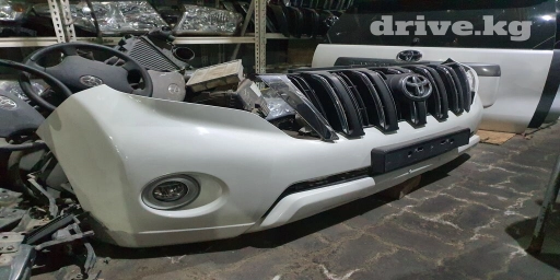 Бампер Передний Toyota, Б/у, Оригинал