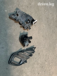 Накладка на бампер Передний Toyota, Б/у, Оригинал