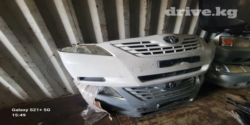 Бампер Передний Toyota, Б/у, Оригинал