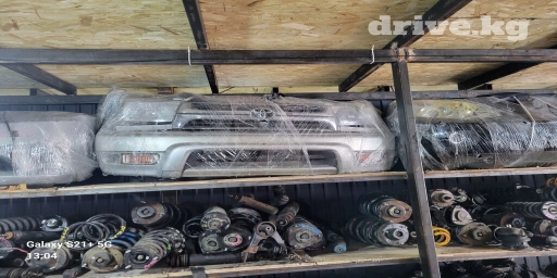 Бампер Передний Toyota, Б/у, Оригинал