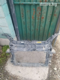 Усилитель бампера Передний Mazda, Б/у, Оригинал