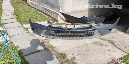 Бампер Передний Toyota, Б/у, Оригинал