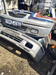 Бампер Передний Mazda, Б/у, Оригинал