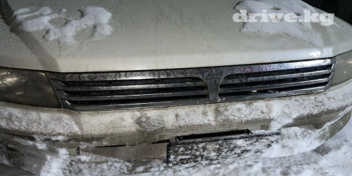 Накладка на бампер Передний Mitsubishi, Б/у, Оригинал