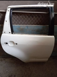 Дверь Задняя правая Toyota