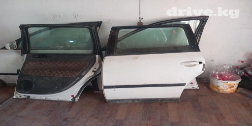 Дверь Передняя левая Volkswagen, Б/у, Оригинал