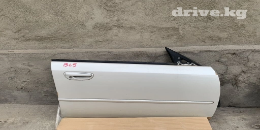 Дверь Передняя правая Subaru, Б/у, Оригинал