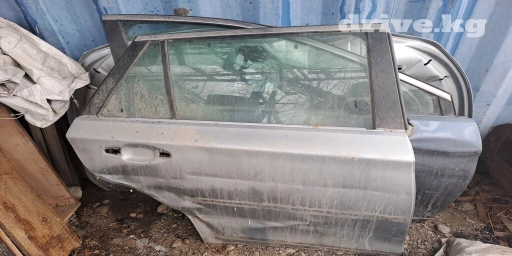 Дверь Передняя правая Subaru, Б/у, Оригинал