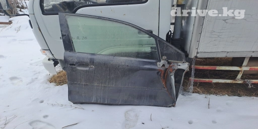 Дверь Передняя правая Subaru, Б/у, Оригинал