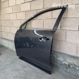 Дверь Передняя левая Subaru, Б/у, Оригинал