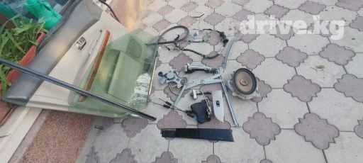 Дверь Передняя левая Lexus, Б/у, Оригинал