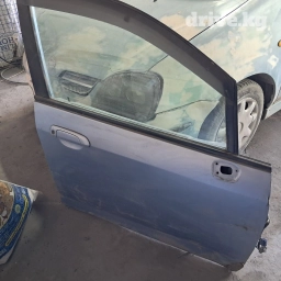 Дверь Передняя правая Honda, Б/у, Оригинал