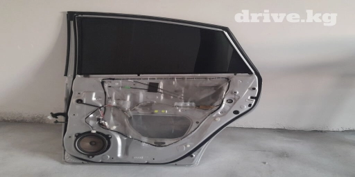 Дверь Задняя правая Toyota, Б/у, Оригинал