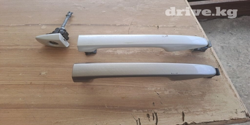 Комплект дверных ручек Дверная ручка Subaru Б/у, Оригинал