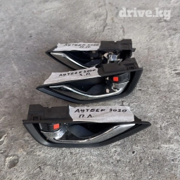 Комплект дверных ручек Дверная ручка Subaru Б/у, Оригинал