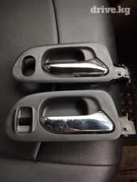 Задняя правая дверная ручка Дверная ручка Honda Б/у, Оригинал