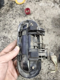 Задняя правая дверная ручка Дверная ручка Nissan Б/у, Оригинал