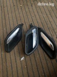 Дверные ручки 2 правые и 1 левая привозные на бмв е 39 без торга