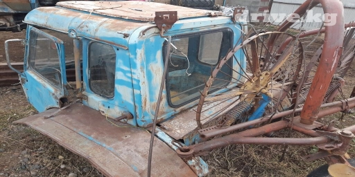 Продаю кабину на мтз либо обмен на кабину юмз