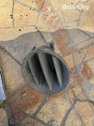 Обманка противотуманки Toyota ist