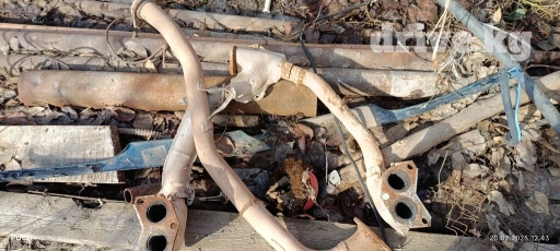 Выпускной коллектор субару без турбо с кислородным датчиком 2000