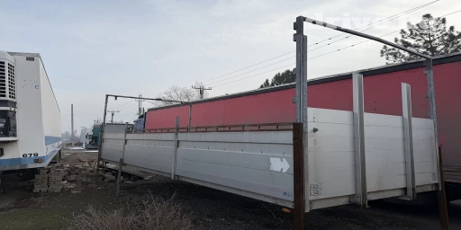 Продаю алюминиевый кузов в отличном состоянии Длинна 7.20 высота борта